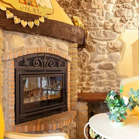 Nice In Campiglia With Sauna Pian Di Sco